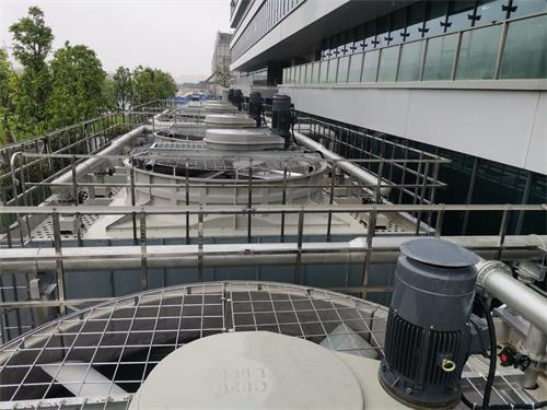 有風機冷卻塔與無風機冷卻塔的區別,冷卻塔風機扇葉角度調整